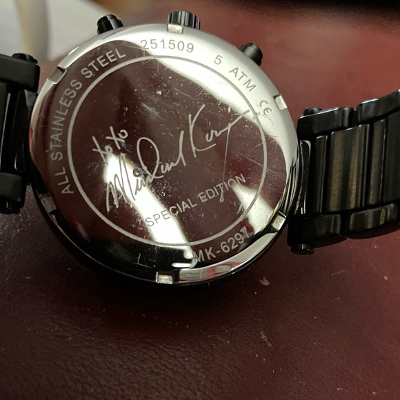 Michael Kors Women’s Watch- Special Edition - Picture 4 of 6